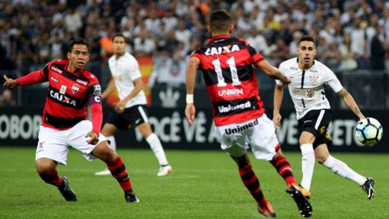 Último jogo entre as duas equipes foi em agosto de 2017, com vitória dos goianos por 1 a 0 (Foto:Luis Moura / WPP)