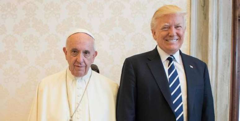 Papa Francisco e Donald Trump durante encontro no Vaticano, em maio de 2017