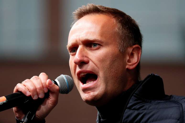 Líder da oposição russa Alexei Navalny discursa para manifestantes em Moscou
29/09/2019
