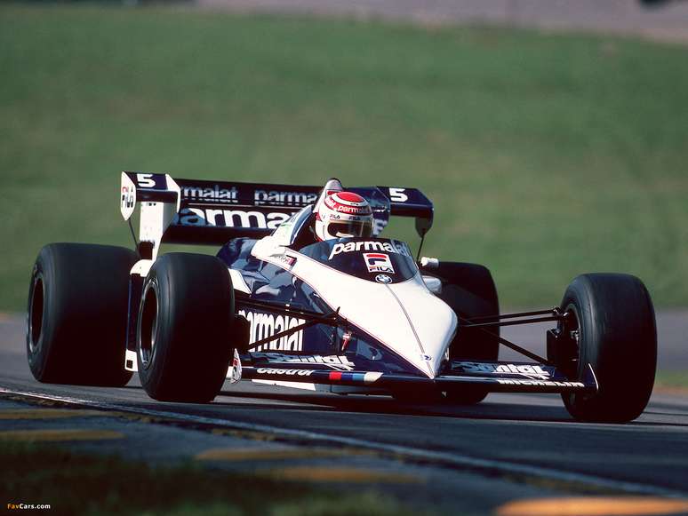 B de Brabham (3 títulos, 14 vitórias), mas Piquet perdeu a letra P para Prost.