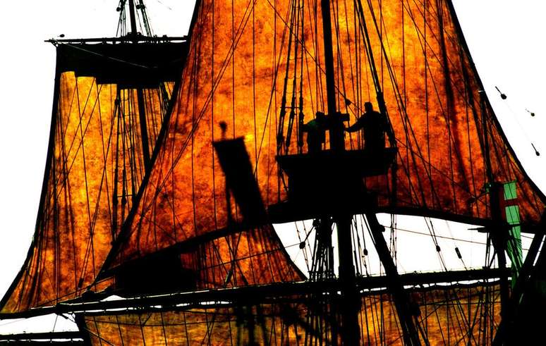 Mayflower 2 em uma viagem a Provincetown para comemorar a 375&ordf; chegada a Plymouth