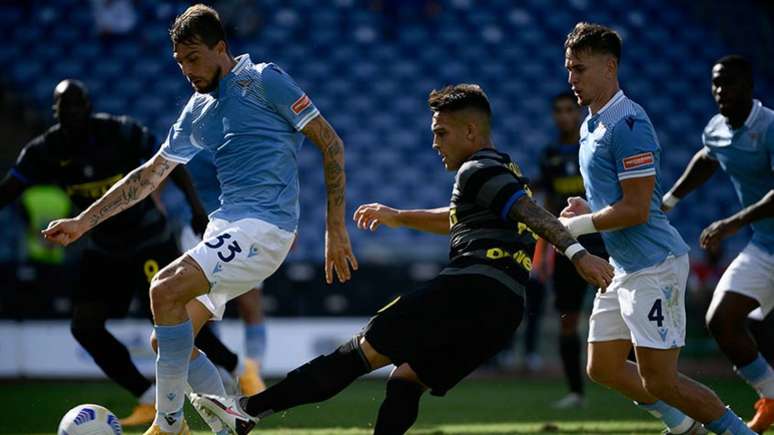 Milan dominou as ações contra o Spezia e chegou ao terceiro triunfo seguido no Italiano (Foto: AFP)