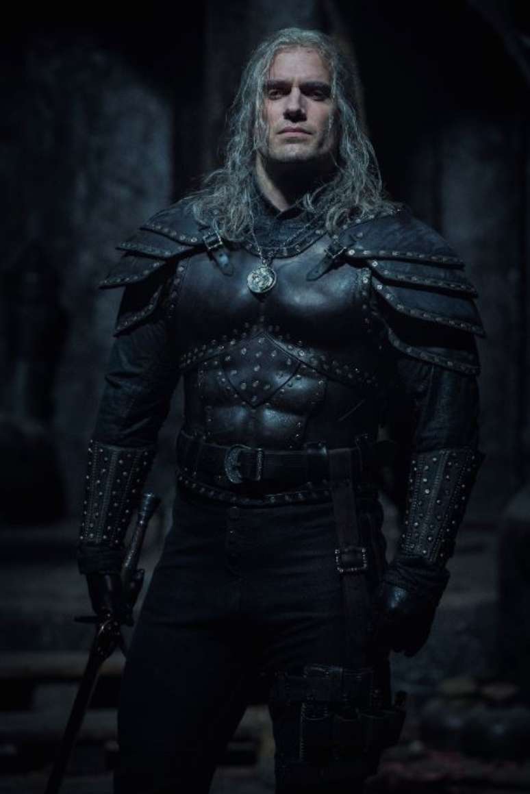 Geralt de Rívia volta com nova armadura para segunda temporada