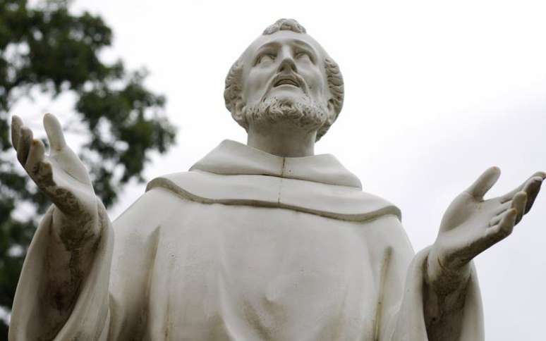 Estátua de São Francisco de Assis -