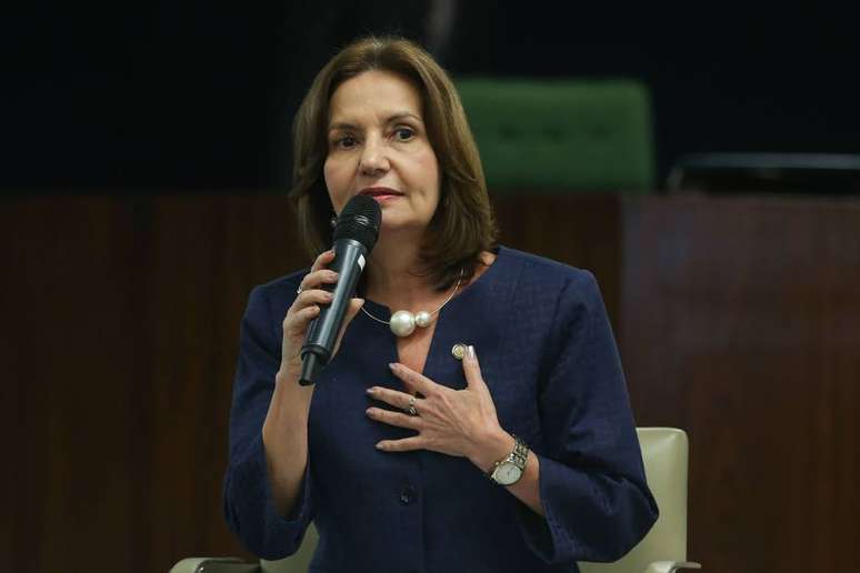 A delegada Martha Rocha (PDT)