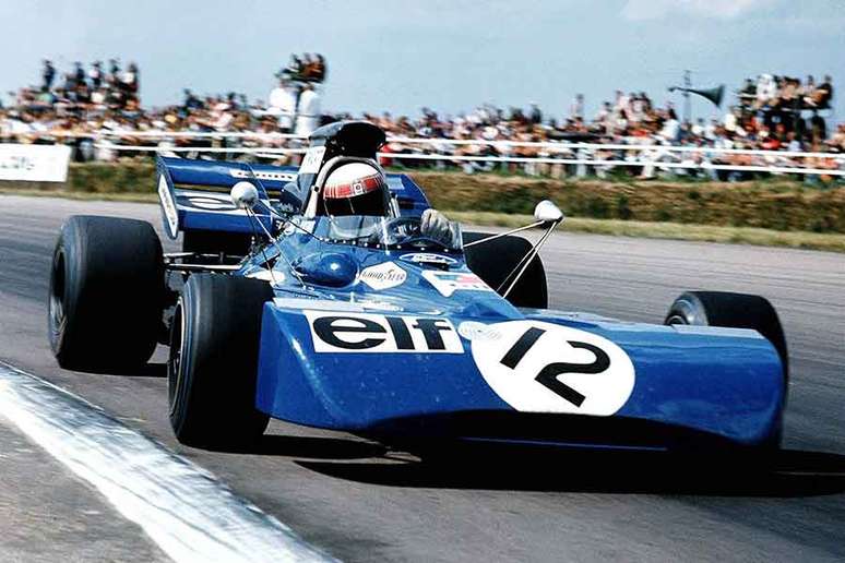 Jackie Stewart nos anos 70: equipe de Ken Tyrrell foi a origem do que hoje é a Mercedes.