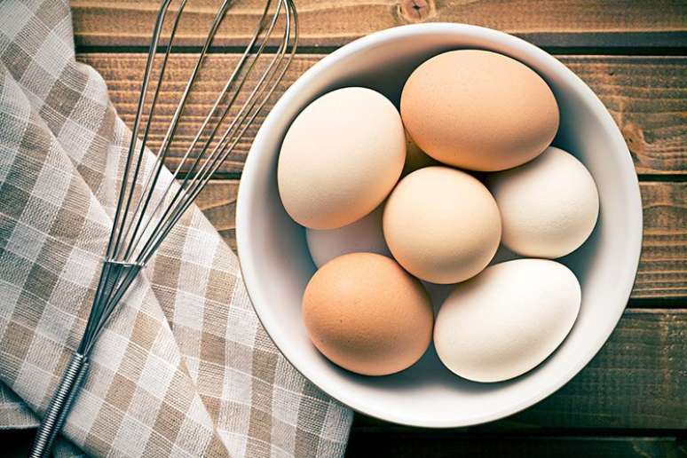 Guia da Cozinha - Ovos frescos: dicas para preparar e manipular corretamente