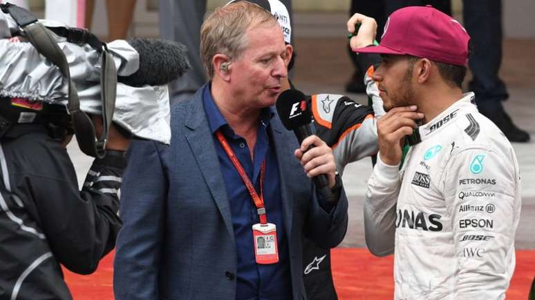 Martin Brundle, ex-piloto e comentarista da Sky Sports (com Lewis Hamilton):  “Sempre achei que esses motores híbridos V6 atuais eram um erro porque são muito pesados, muito caros e muito complexos&#034;.