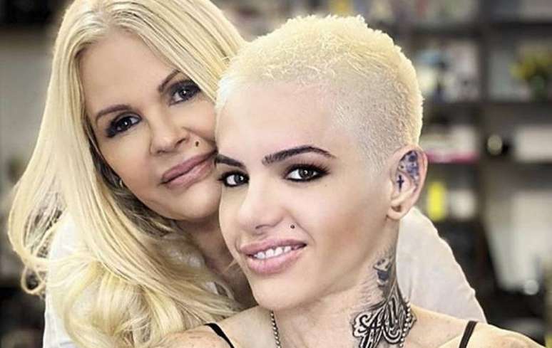 Monique Evans e Cacá Werneck se separam, após cinco anos juntas