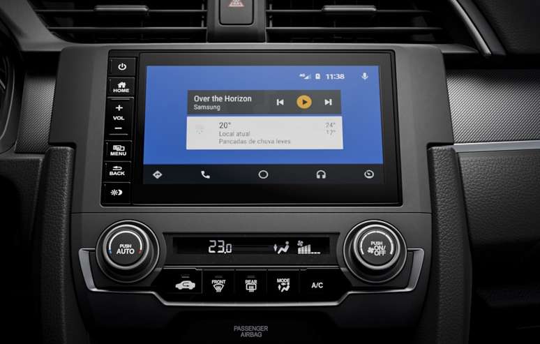 Nova central multimídia do Civic LX, a versão de entrada do Honda.