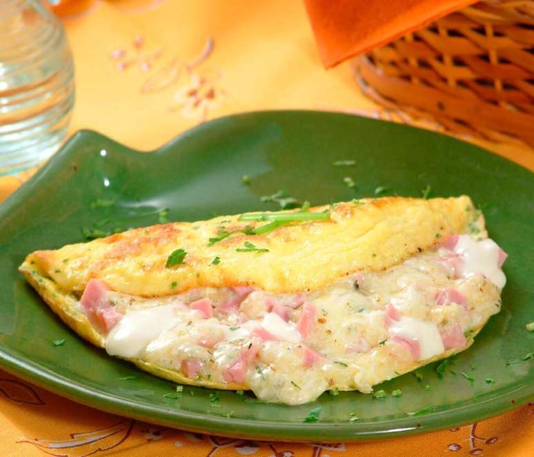 Guia da Cozinha - Seis receitas rápidas para quem tem presunto e queijo na geladeira