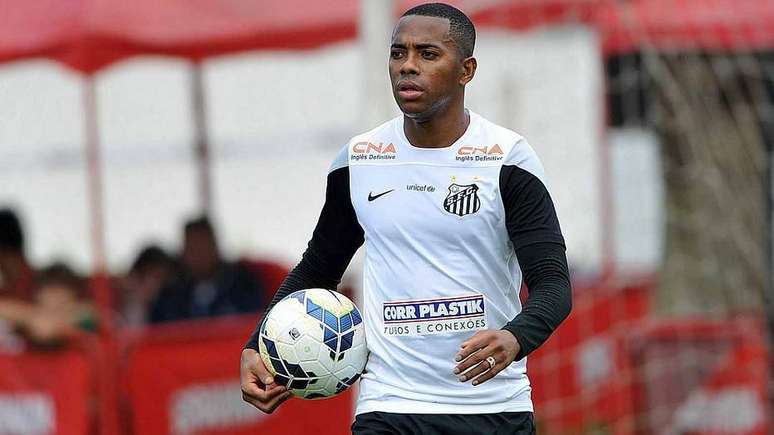 Robinho pode fazer a sua quarta passagem pelo time da Vila Belmiro