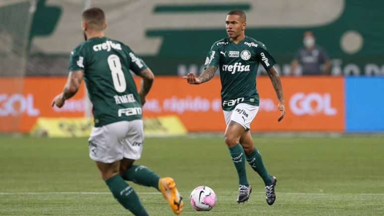 Esteves em campo (Foto: César Greco/Palmeiras)