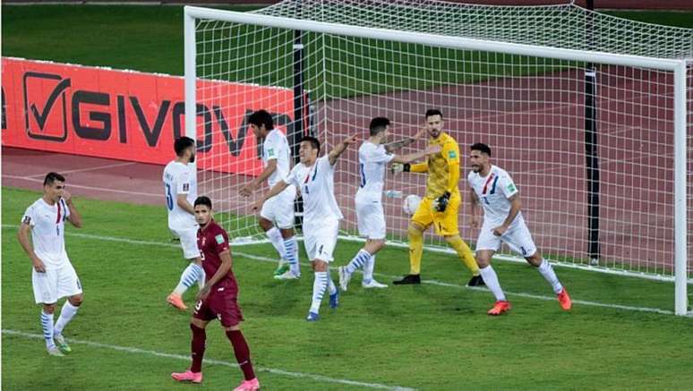 Goleiro Antony Silva foi o herói da vitória por 1 a 0 do Paraguai diante da Venezuela