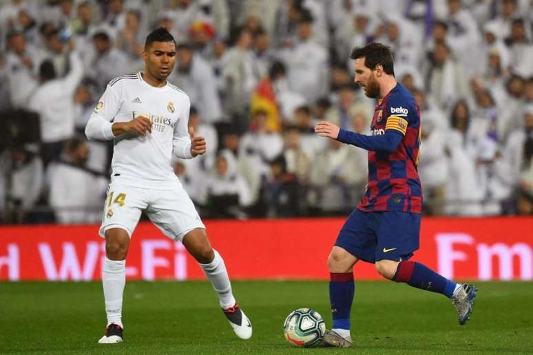 No último confronto, Real Madrid venceu o Barcelona por 2 a 0 (Foto: GABRIEL BOUYS / AFP)