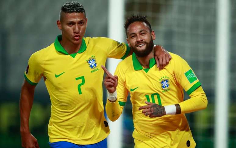 Richarlison e Neymar marcaram os gols do Brasil contra o Peru - (Foto: AFP)