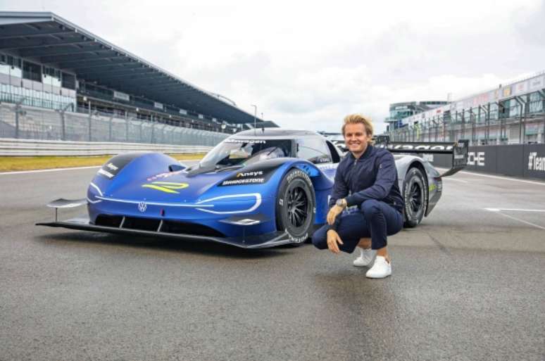 Nico Rosberg e o Volkswagen ID.R: “O trabalho do automobilismo é mudar a mobilidade como um todo”.