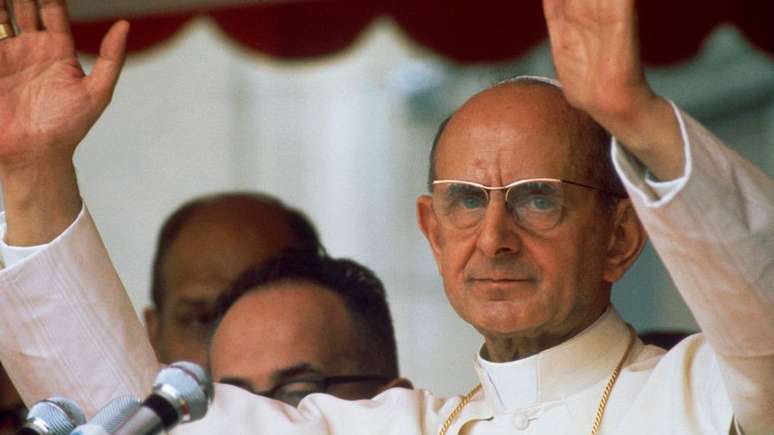 Em 1975, o Papa Paulo 6º acolheu no Vaticano o movimento de renovação carismática ao qual o People of Praise estava ligado