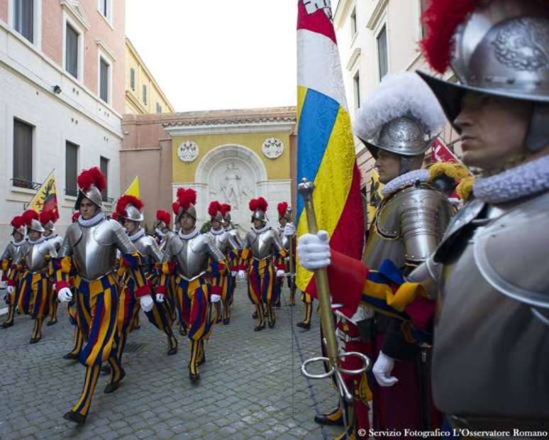 Casos aumentaram entre agentes da Guarda Suíça, confirmou Vaticano