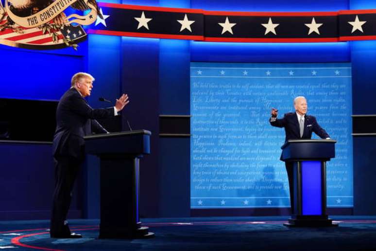 Ao invés de debate, Trump e Biden responderam questionamentos de eleitores em emissoras diferentes