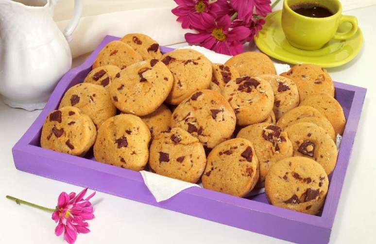 Guia da Cozinha - Receita de cookie com gotas de chocolate