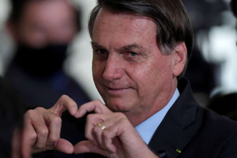 Presidente Jair Bolsonaro após cerimônia no Palácio do Planalto
30/09/2020 REUTERS/Ueslei Marcelino