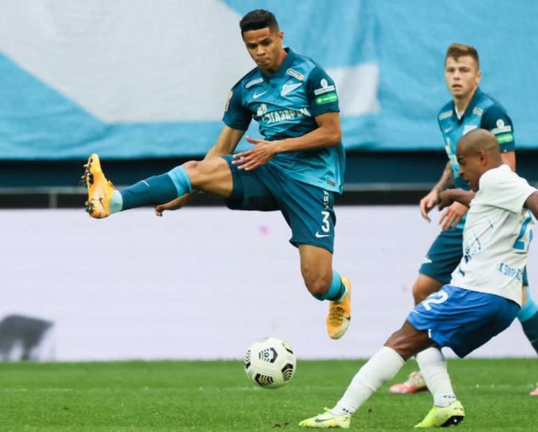 Douglas Santos foi o destaque da partida (Foto: Divulgação/Zenit)