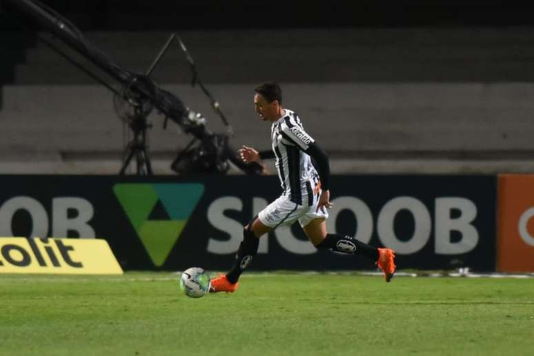 Pituca faz seu 35º jogo pelo Santos (Foto: Ivan Storti/ Santos FC)