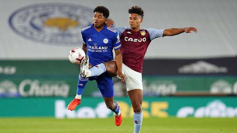 Aston Villa e Leicester fizeram um jogo de muita marcação e poucas oportunidades (Foto: AFP)