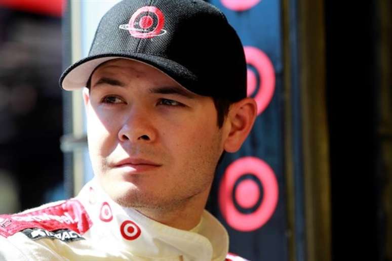 Kyle Larson conseguiu o fim da suspensão 