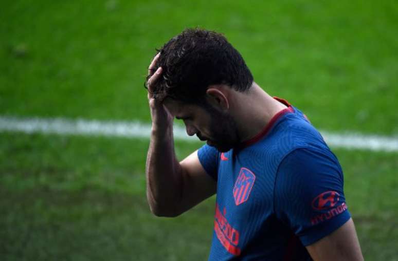Diego Costa se lesionou contra o Celta de Vigo (Foto: MIGUEL RIOPA / AFP)