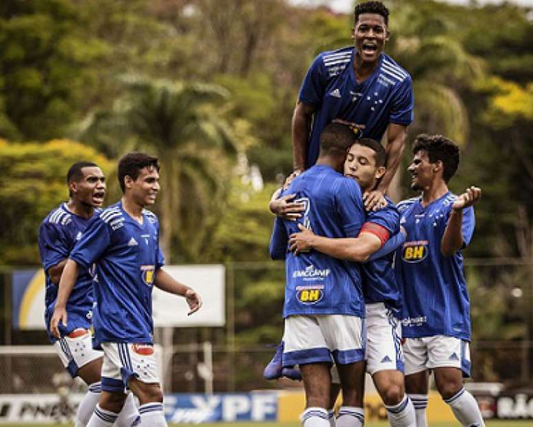 Verdão vence São Paulo nos pênaltis e conquista o tri do Campeonato Paulista  Sub-15 – Palmeiras