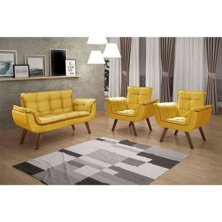 29. Conjunto para sala de estar com poltrona opala amarela – Via: Pinterest