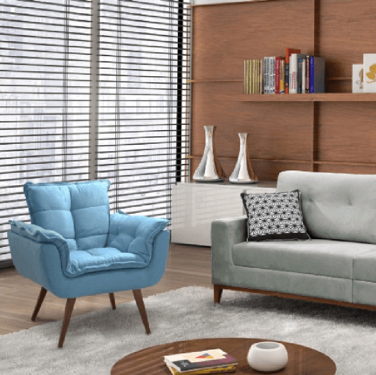 7. Poltrona opala azul na decora&ccedil;&atilde;o da sala de estar &ndash; Via: Pinterest