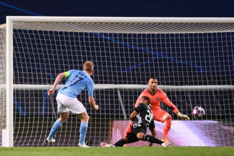 Manchester City foi eliminado para o Lyon na última temporada (Foto: FRANCK FIFE / POOL / AFP)