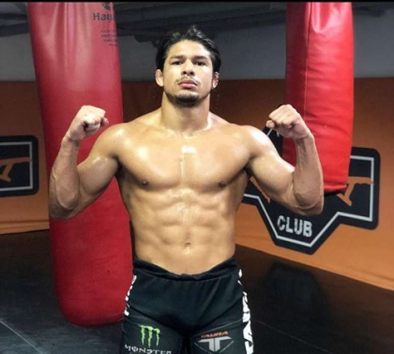Ary Farias vai disputar cinturão interino peso-galo no Taura MMA 10 (Foto: Reprodução/Instagram/@aryfariasmma)