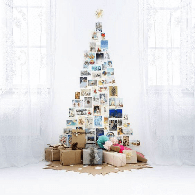 12. Decoração de árvore de natal diferente com fotos da família – Via: Pinterest