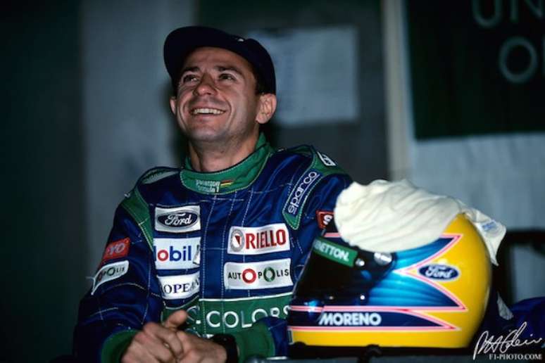 Roberto Moreno na Benetton: momento especial na carreira do piloto brasiliense.