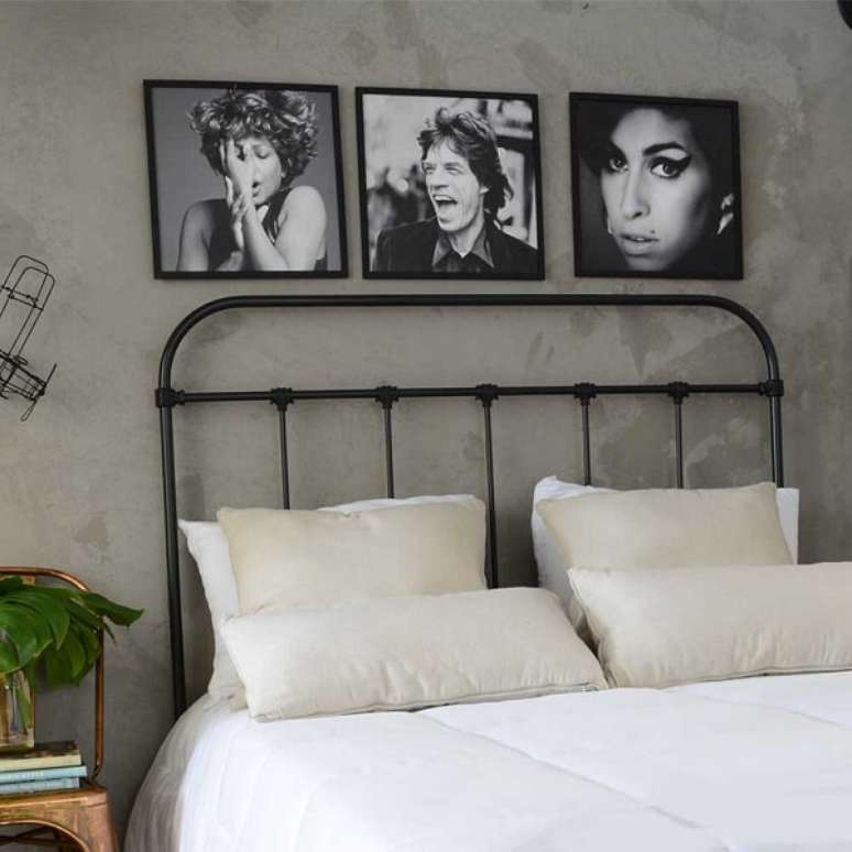 26. Parede de cimento queimado e cama com cabeceira de ferro. Fonte: Pinterest