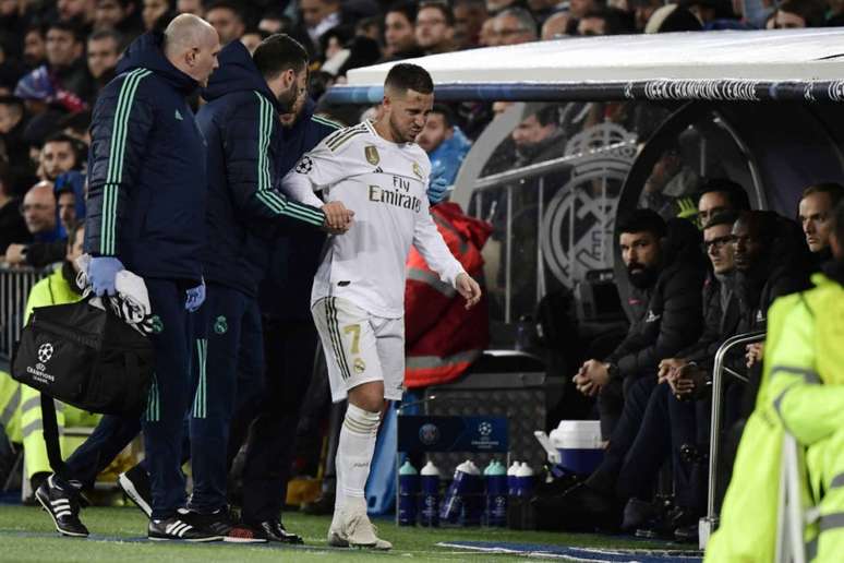 Hazard só deve voltar a atuar pelo Real Madrid no final de novembro (Foto: AFP)