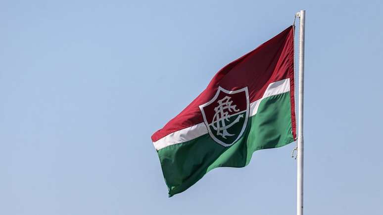 Bandeira do Fluminense no Centro de Treinamento Carlos Castilho (Foto: Lucas Merçon/Fluminense FC)