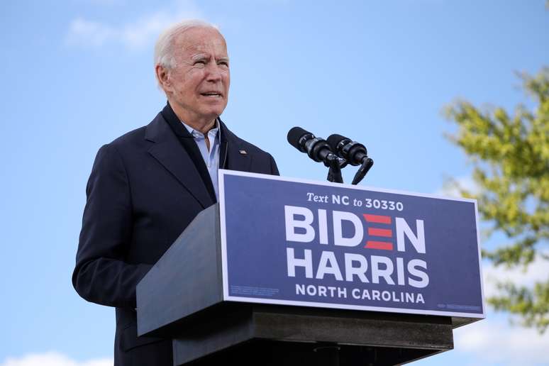 Candidato democrata à Presidência dos EUA, Joe Biden
18/10/2020
REUTERS/Tom Brenner/File Photo