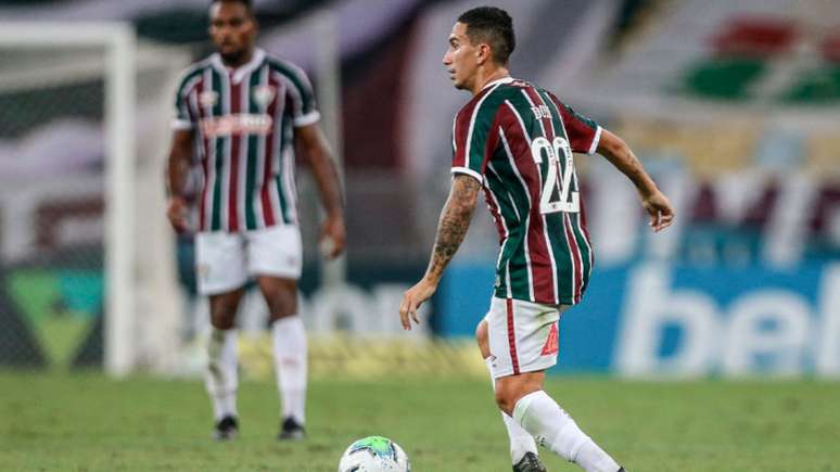 Dodi em partida pelo Fluminense (Foto: LUCAS MERÇON / FLUMINENSE F.C)
