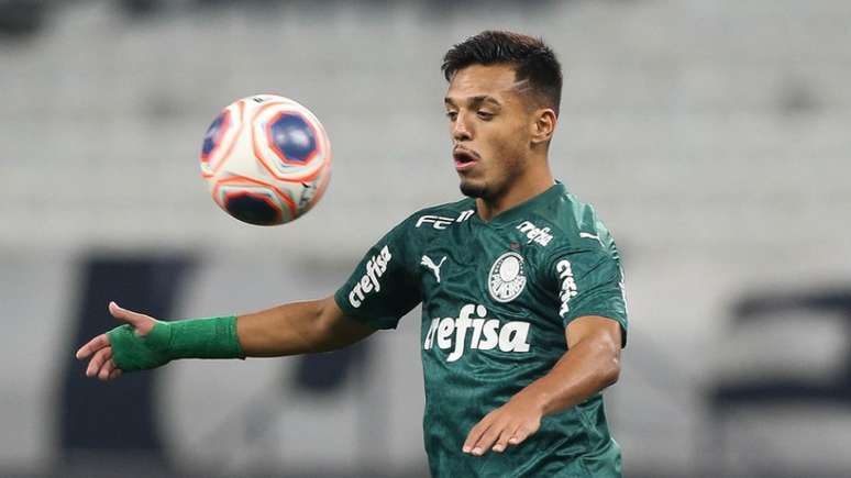 Experimentado na Seleção na lateral, Menino deve mudar de posição definitivamente (Foto: Cesar Greco/Palmeiras)