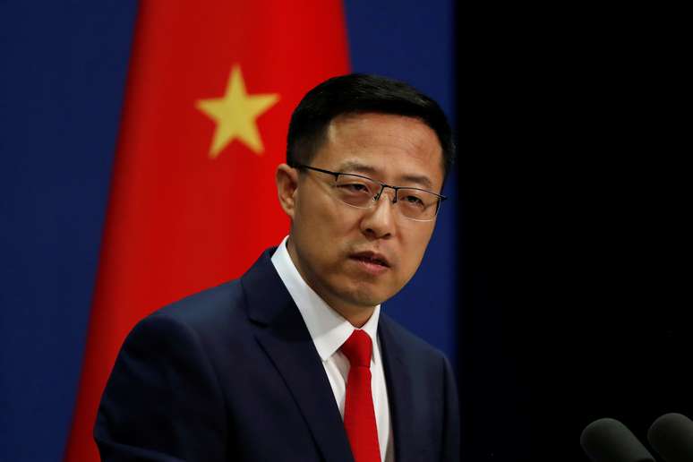 Porta-voz do Ministério das Relações Exteriores da China, Zhao Lijian, durante entrevista coletiva em Pequim
10/09/2020 REUTERS/Carlos Garcia Rawlins
