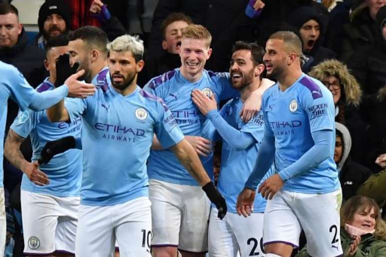 Manchester City saiu vitorioso na última partida entre as duas equipes (Foto: ANTHONY DEVLIN / AFP)