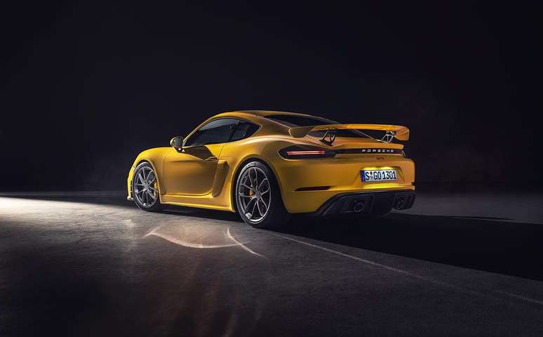 Porsche 718 Cayman GT4.