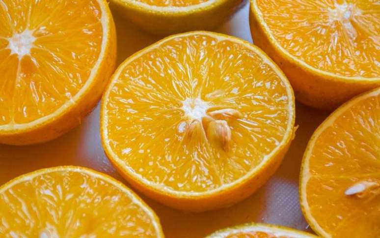 Veja as simpatias com laranja -