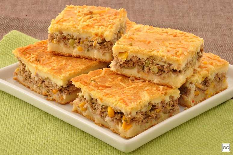 Guia da Cozinha - Sete vers&otilde;es de torta de mandioca que voc&ecirc; precisa provar