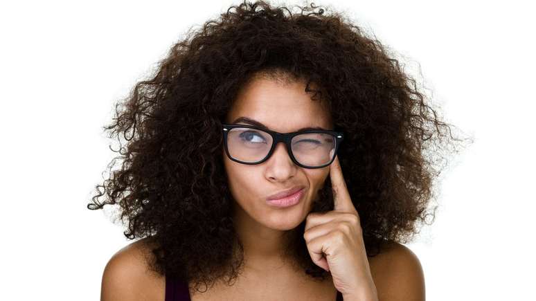 Dois ter&ccedil;os de toda a comunica&ccedil;&atilde;o &eacute; n&atilde;o verbal. Da pr&oacute;xima vez que voc&ecirc; estiver conversando, tente conter as express&otilde;es faciais e o tom de voz - o que resta?